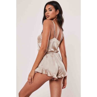 Merry See Σετ γυναικεία πιτζάμα σατέν top με τιράντες και σορτσάκι μπεζ Merry See Σετ γυναικεία πιτζάμα σατέν top με τιράντες και σορτσάκι μπεζ